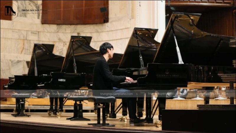 Cuộc thi piano nổi tiếng thế giới 