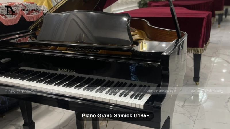 Ảnh piano Samick Baby Grand