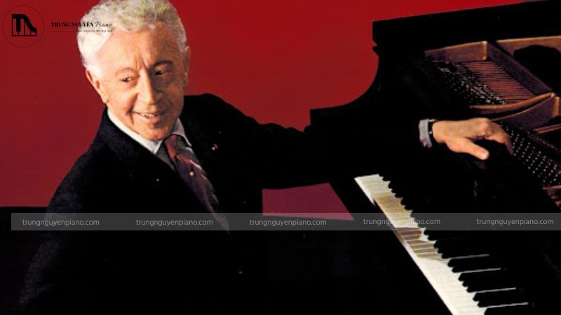 Nghệ sĩ Piano Arthur Rubinstein