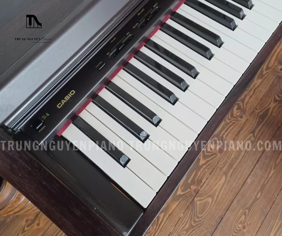 Piano điện Casio AP21 5 Âm thanh của Casio AP21 được đánh giá là trầm ấm, dày, hiếm có trong phân khúc giá rẻ