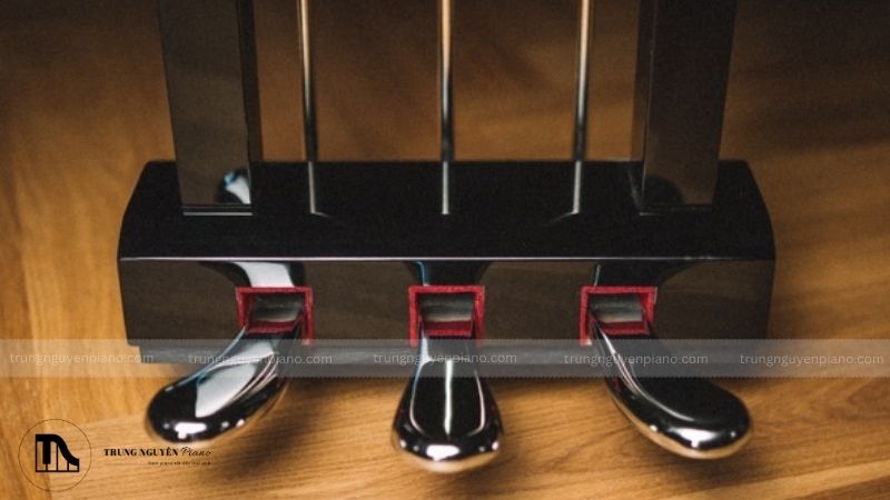 Tổng hợp các phụ kiện đàn piano giúp bảo vệ đàn và nâng cao trải nghiệm 7 Pedal - Linh hồn của sắc thái âm nhạc
