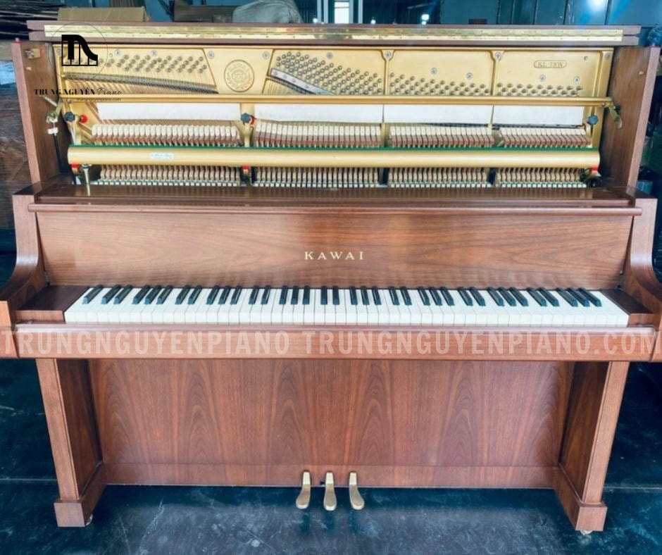Đàn Piano Kawai KL78W sở hữu vẻ ngoài sang trọng và cổ điển