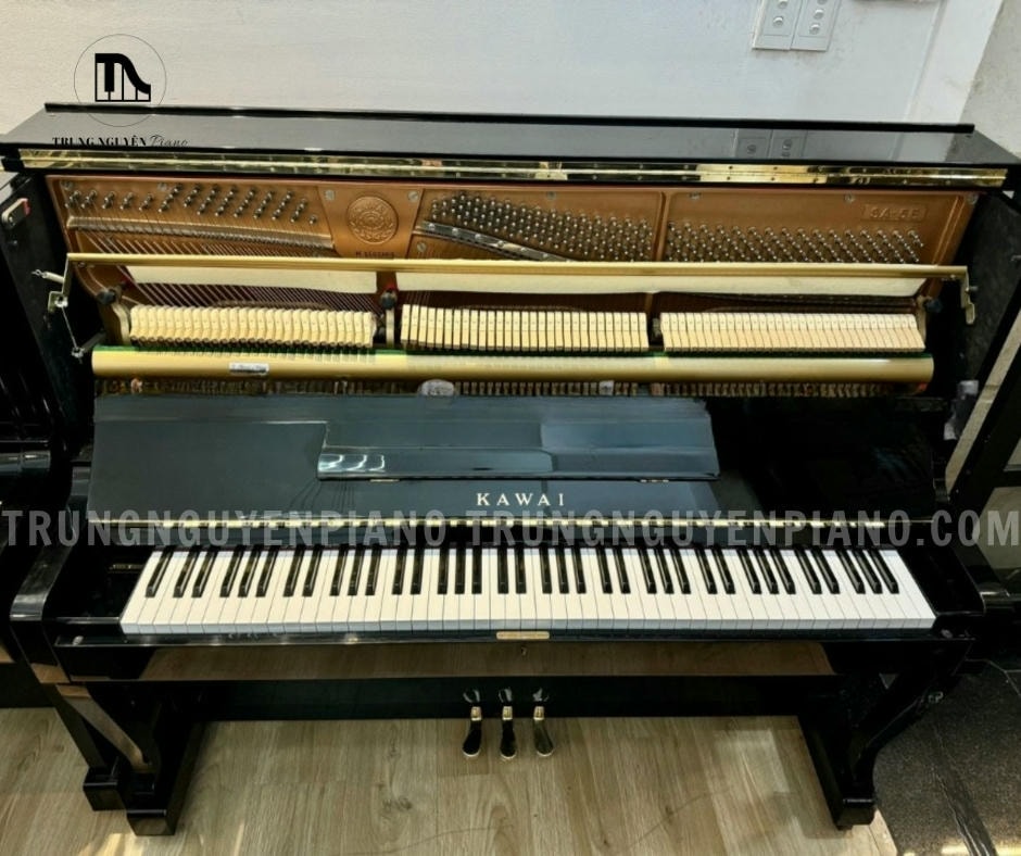 Đàn Piano Kawai SA5E là cây đàn piano upright truyền thống với chiều cao khoảng 122cm