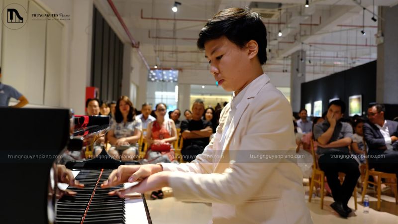 Sự lo lắng về việc bị chỉ trích hay đánh giá thấp có thể khiến bạn mất tập trung