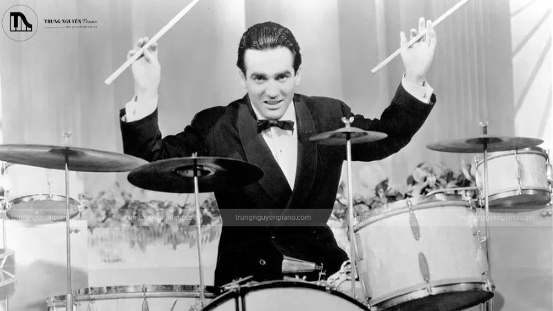 Nghệ sĩ trống jazz nổi tiếng Gene Krupa