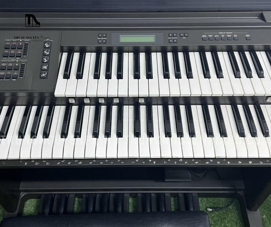 Đàn Organ Yamaha Electone EL20 với kiểu dáng nhỏ gọn, phù hợp với không gian gia đình