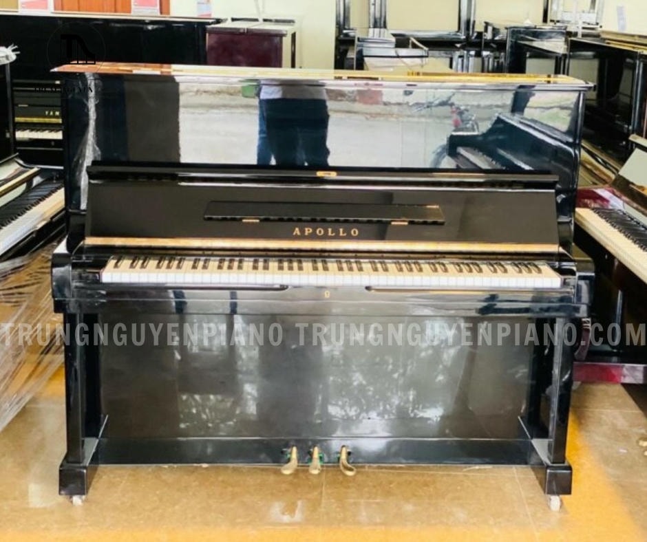 Đàn Piano Apollo A3 hoàn thiện với lớp sơn bóng, mang lại vẻ đẹp sang trọng