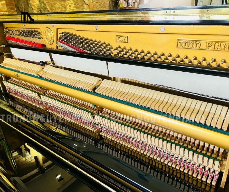 Đàn Piano Apollo A5 3 Đàn Piano Apollo A5 sở hữu búa đàn làm từ lông cừu tự nhiên