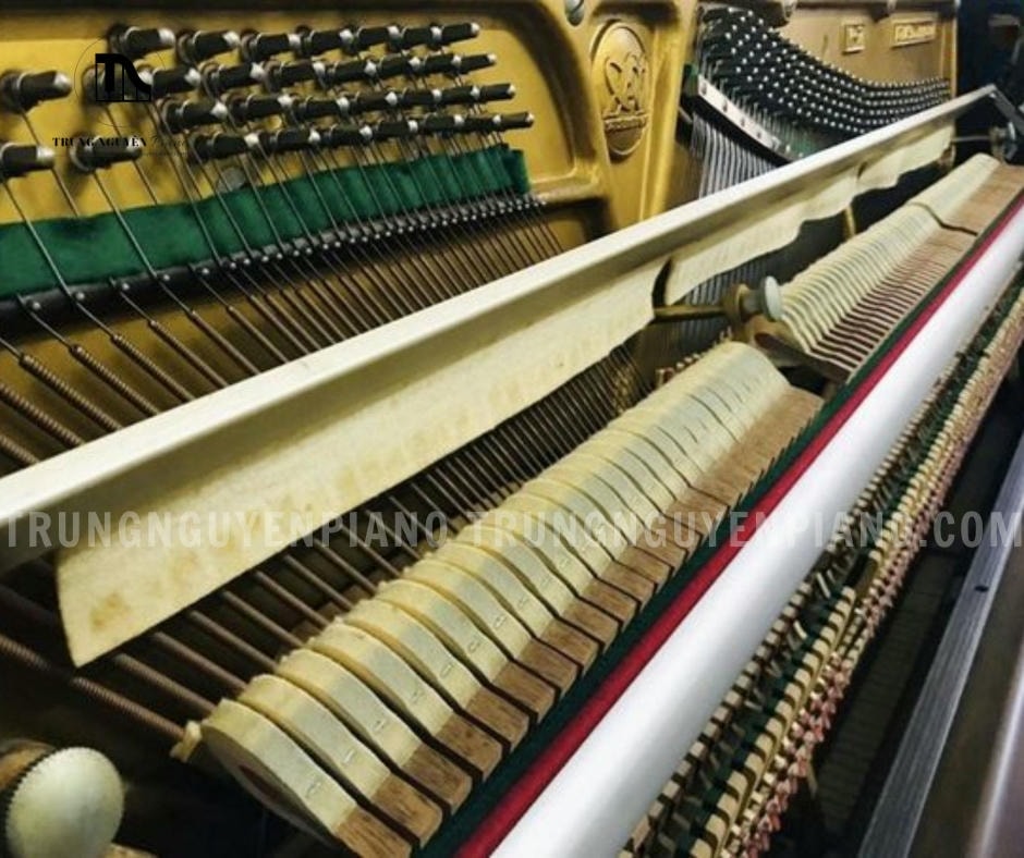 Đàn Piano Atlas M7 9 Dây đàn piano Atlas M7 được làm từ thép cường độ cao.