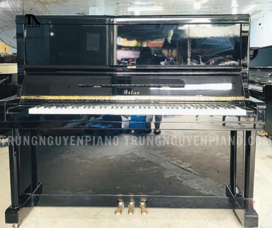 Đàn Piano Atlas NA305 mang vẻ ngoài sang trọng và tinh tế