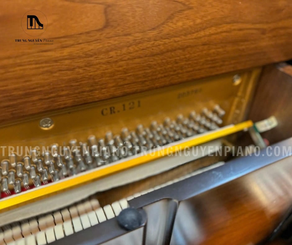 Đàn Piano Cristofori CR121 6 Đàn piano Cristofori CR121 có búa đàn làm từ nỉ lông cừu