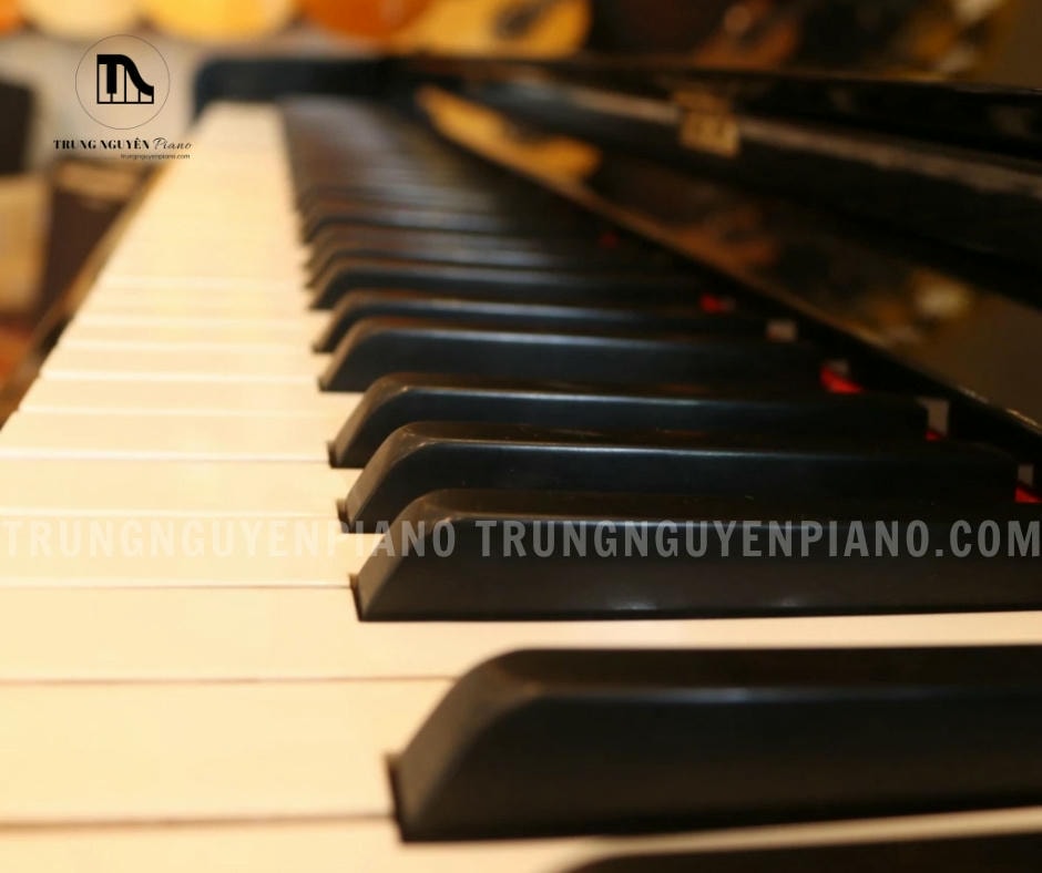 Đàn Piano Kawai KST3 13 Bàn phím của Đàn piano Kawai KST3 được làm từ chất liệu nhựa Phenolic Resin
