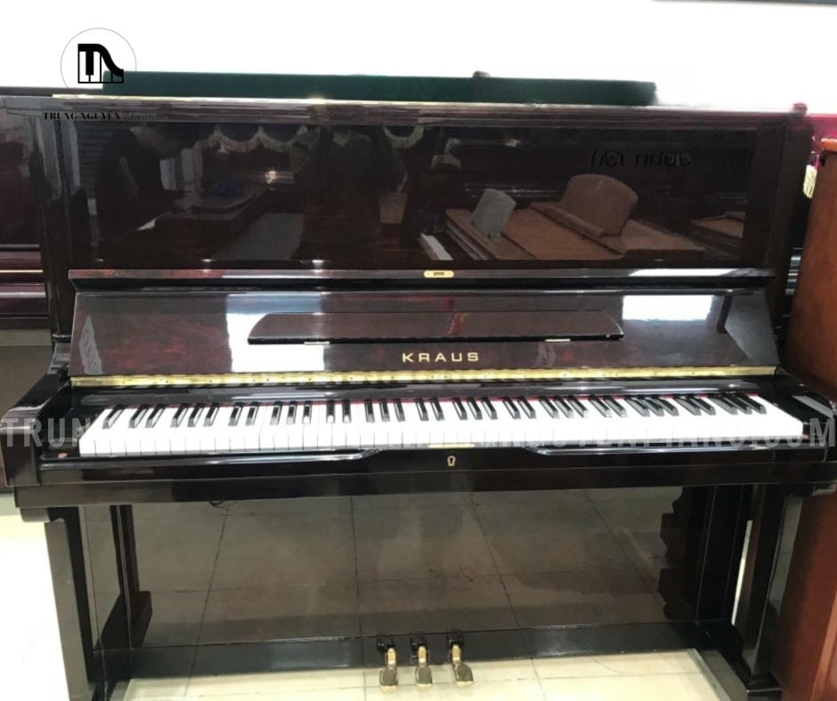 Đàn Piano Kraus KS1M sở hữu thiết kế upright nhỏ gọn, hiện đại