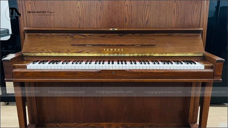 Đàn piano cơ màu nâu gỗ – Yamaha W-105