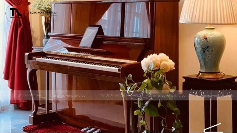  Đàn piano cơ màu nâu gỗ – Yamaha W-106