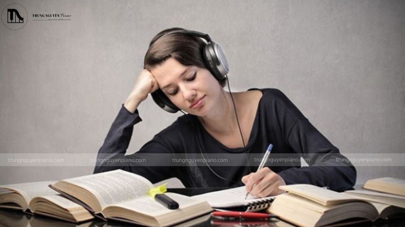 Top 10 bản nhạc piano tập trung làm việc cho năng suất cao 8 Những công việc đòi hỏi độ tập trung cao, nhạc piano không lời là lựa chọn tối ưu vì không gây phân tâm