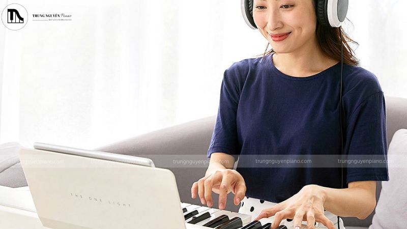 Việc xác định rõ mục đích sử dụng sẽ giúp bạn chọn được chiếc piano điện có tai nghe phù hợp