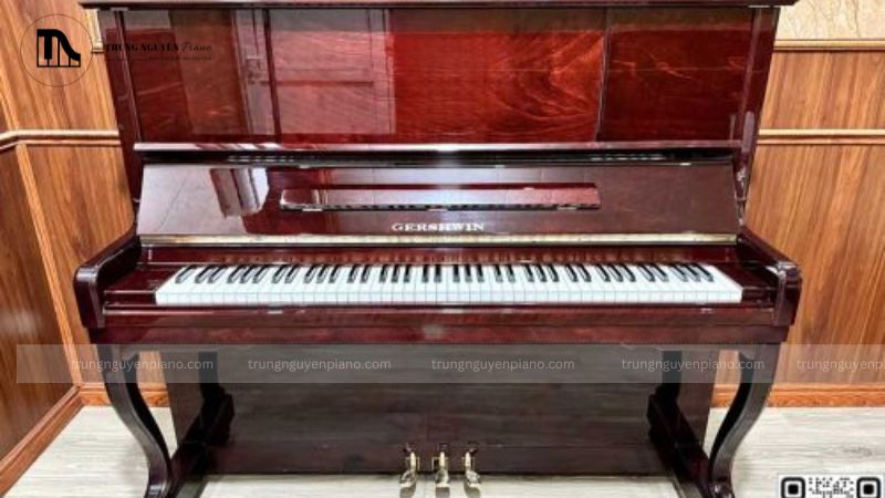 Top 05 đàn piano màu đỏ sang trọng và cá tính cho không gian của bạn 3 Một cây đàn piano màu đỏ có thể giúp kích hoạt nguồn năng lượng mạnh mẽ
