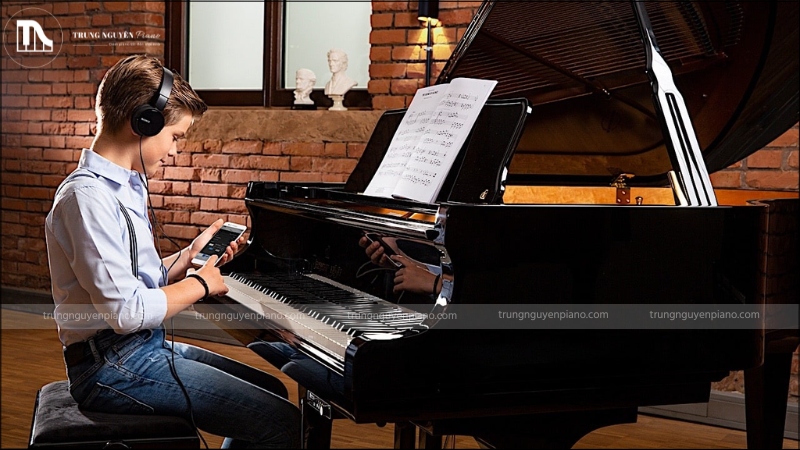 Đàn Silent Piano cho phép bạn linh hoạt tắt âm thanh bên ngoài trong