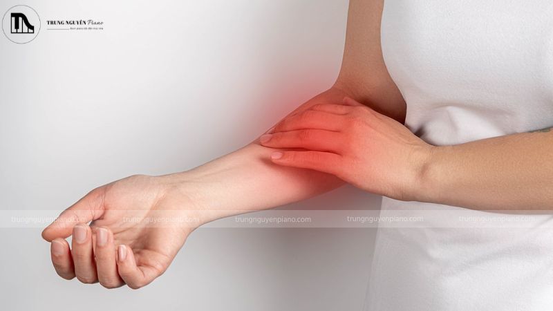 Lỗi căng cơ cẳng tay này rất hay gặp ở những người mới bắt đầu học piano