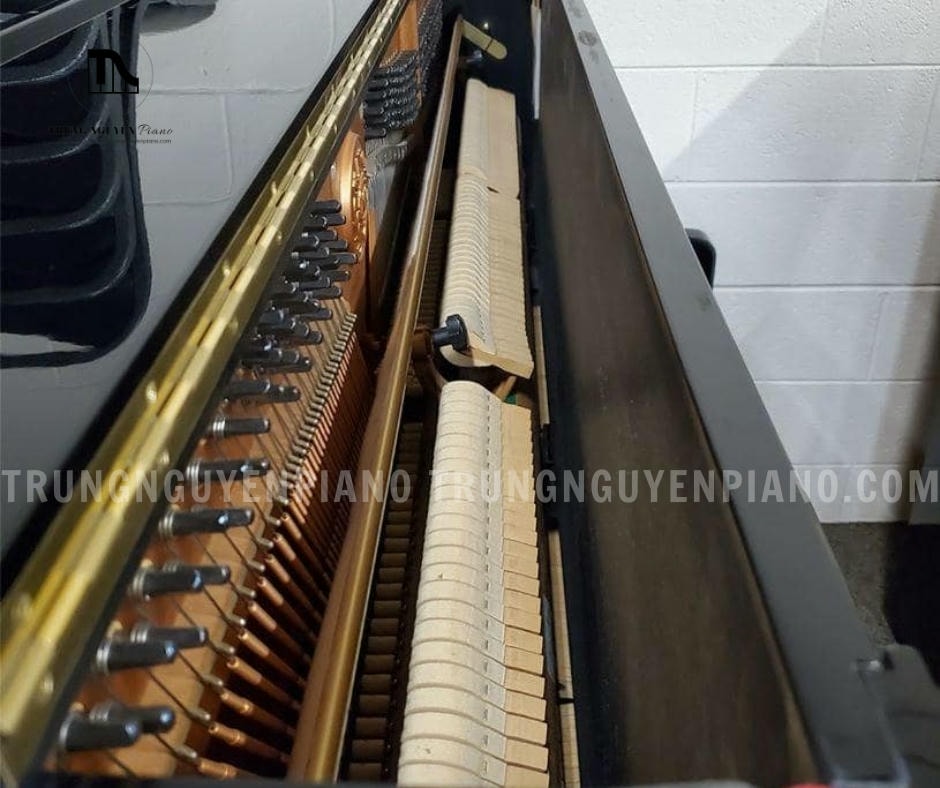 Đàn Piano Kawai NS15 4 Đàn Piano Kawai NS15 sở hữu búa đàn làm từ chất liệu cao cấp