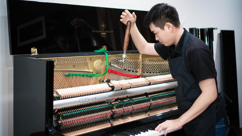 Kiểm soát độ ẩm đàn piano cơ - 3 bí quyết từ chuyên gia 9 Bảo dưỡng piano định kỳ kéo dài tuổi thọ đàn