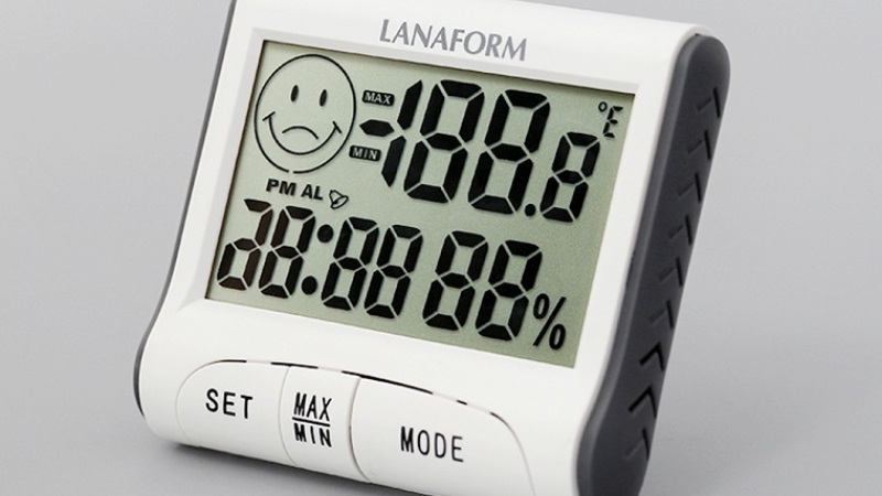 Kiểm soát độ ẩm đàn piano cơ - 3 bí quyết từ chuyên gia 4 Một loại nhiệt ẩm kế điển hình để kiểm soát độ ẩm đàn piano cơ