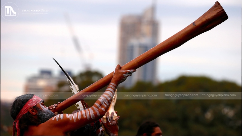 Nhạc cụ độc lạ: Định nghĩa, phân loại và các điểm đặc biệt 2 Didgeridoo - nhạc cụ truyền thống của Úc