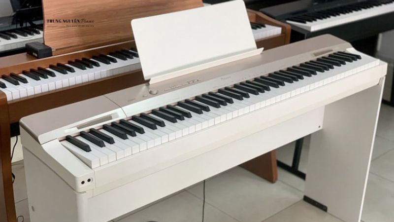 So sánh được thiết kế trực quan, dễ đọc trên cả desktop và mobile]