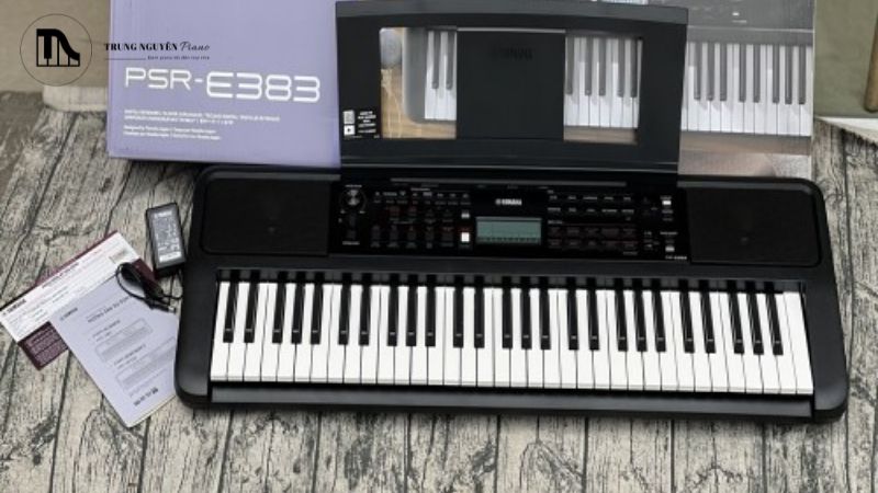 Đánh giá Yamaha PSR-E383: Review chi tiết từ A-Z cho người mới bắt đầu 5 Yamaha PSR-E383 tích hợp nhiều tính năng hỗ trợ việc học đàn hiệu quả