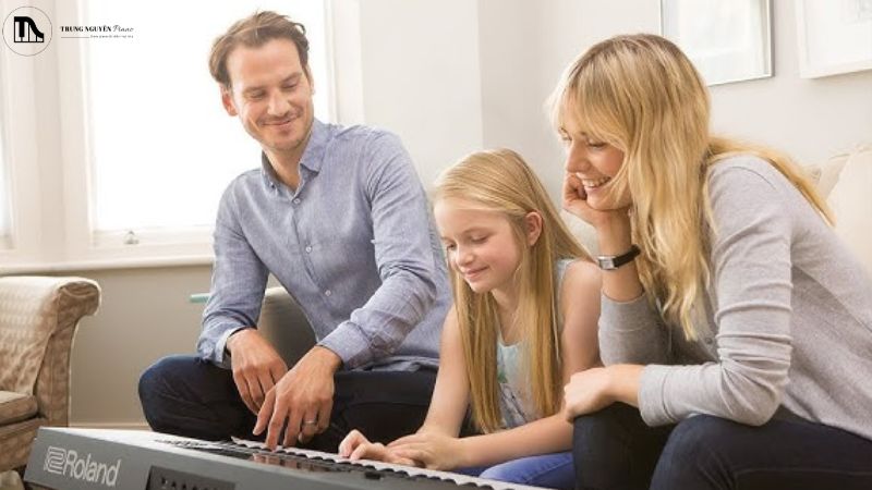 Phân biệt Arranger, Synthesizer, Workstation keyboard là gì? 2 Arranger Keyboard phù hợp cho người mới học đàn, trẻ em