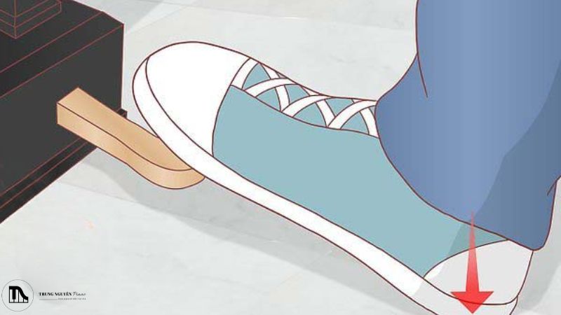 Cách sử dụng pedal sustain organ hiệu quả: Cắm & chơi chuyên nghiệp 4 Cách sử dụng pedal sustain organ