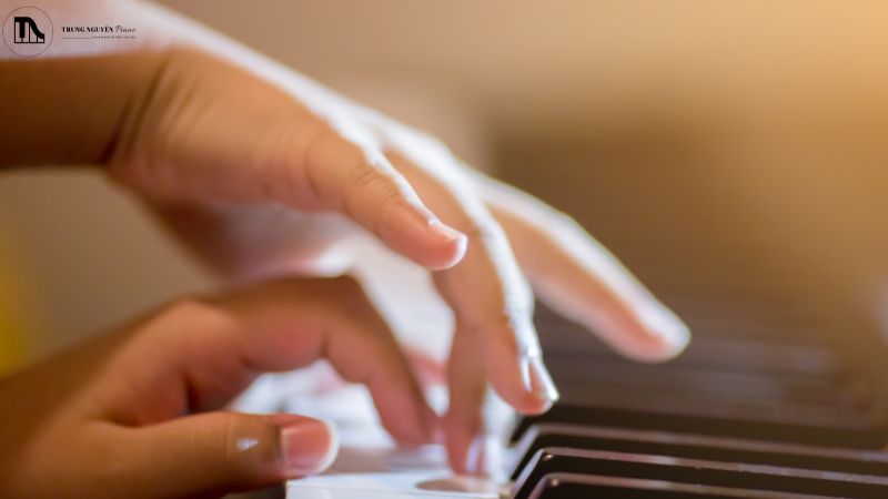 Chơi đàn giúp tăng sự kết hợp giữa các giác quan của bạn