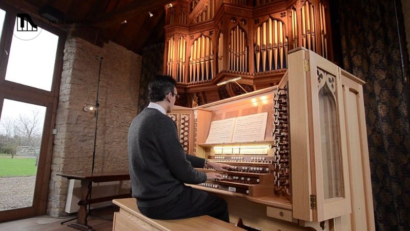 Để lựa chọn được cây đàn organ phù hợp nhất, nhà thờ cần xem xét cẩn thận nhiều yếu tố.