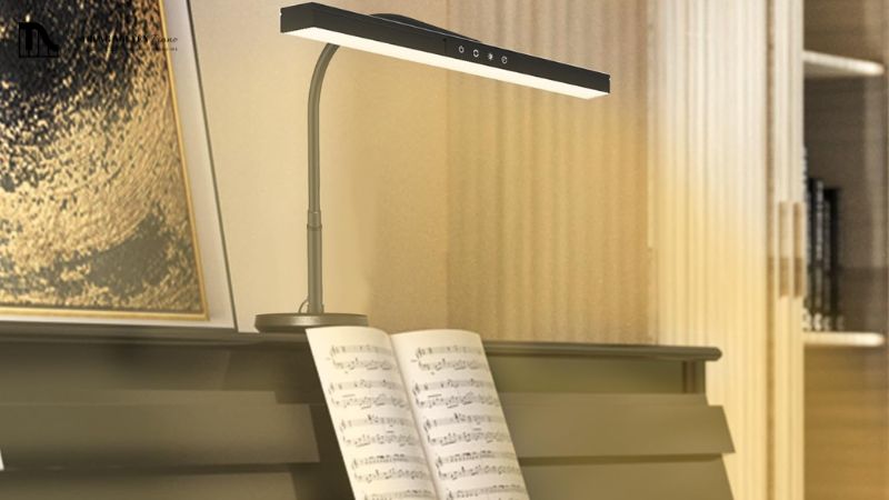 Các phụ kiện piano không thể thiếu là gì? Hướng dẫn chọn phụ kiện piano chuẩn 10 Đèn chiếu sáng bản nhạc cho đàn piano