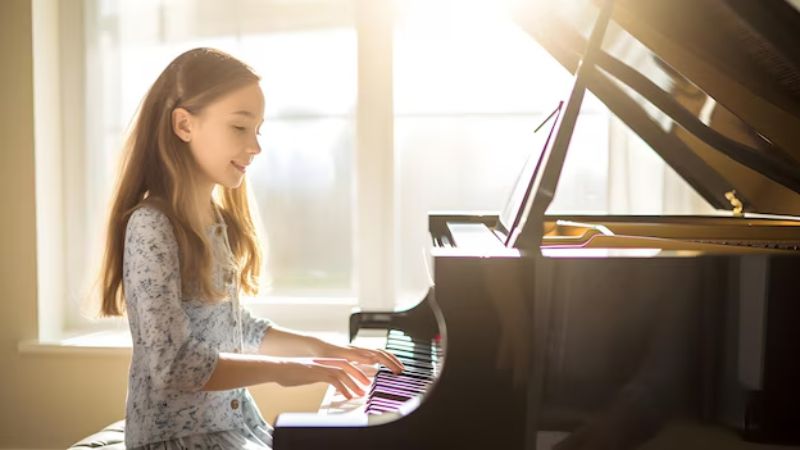 Độ tuổi vàng cho bé học piano: Khi nào là thời điểm lý tưởng nhất? 3 Không bao giờ là quá muộn để bắt đầu học piano