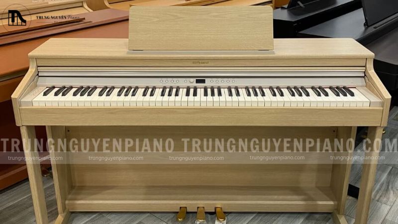 Các mẫu piano phù hợp với phòng khách