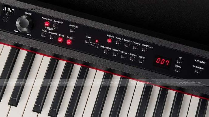 Các nút chức năng dễ sử dụng của Korg LP380