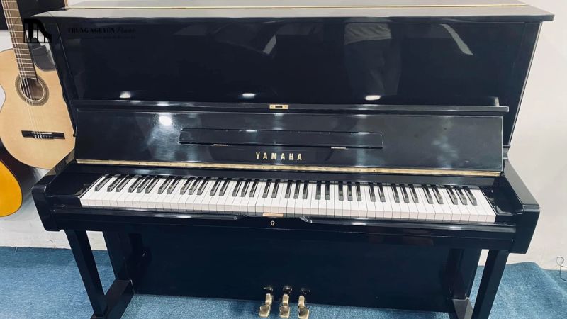 Piano cơ Yamaha U1H