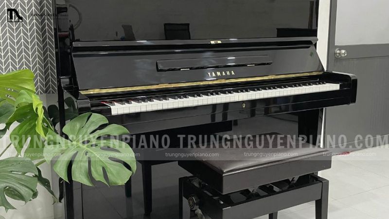 Âm thanh và cảm giác phím của Yamaha U1F 