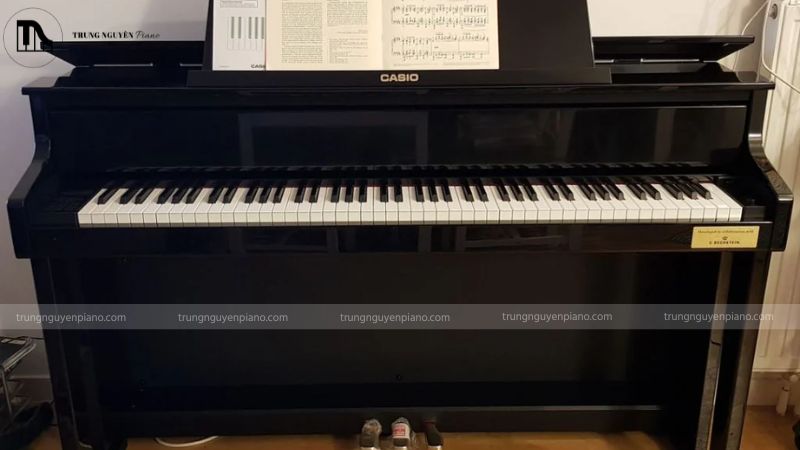Đàn piano điện cũ với giá giải chăng nhưng chất lượng tốt