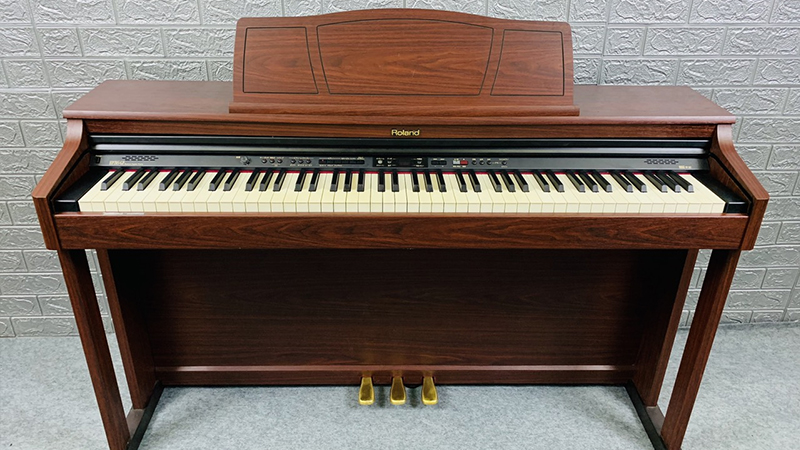 Kiểm tra tổng thể đàn piano cũ