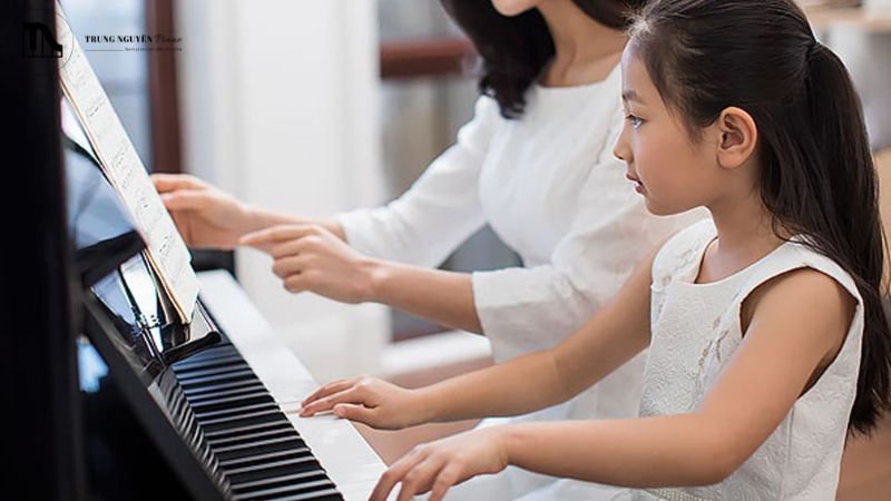 Các tính năng đặc thù khi mua đàn piano cho giáo viên