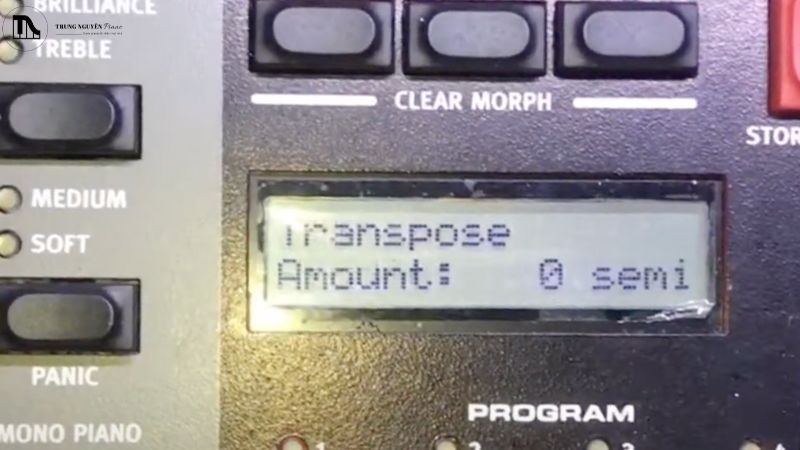Hướng dẫn Transpose đàn organ - Chỉnh tông chuẩn cho người mới 2 Màn hình LCD hiển thị khi chỉnh transpose