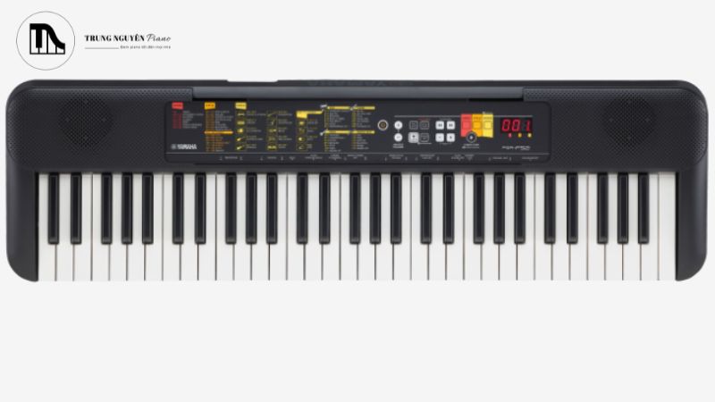 Yamaha PSR-F52 chủ yếu sử dụng nguồn điện thông qua adapter