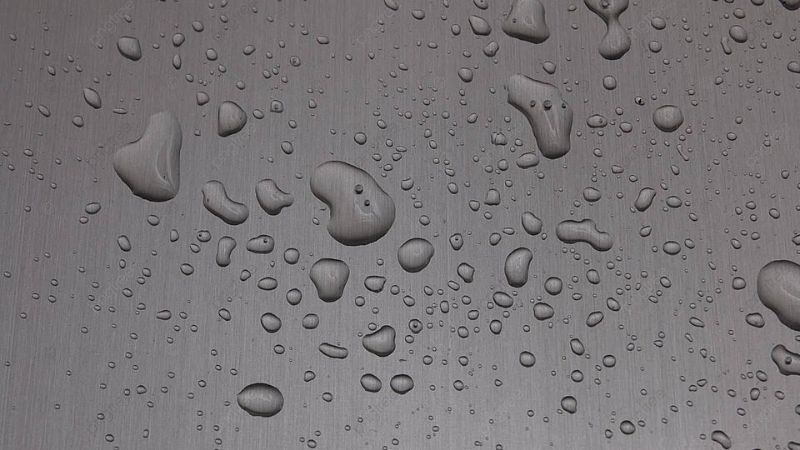 Bảo quản dây đàn piano cơ: Bí quyết tránh gỉ sét hiệu quả 1 Nguy cơ dây đàn bị gỉ sét do độ ẩm cao trong không khí