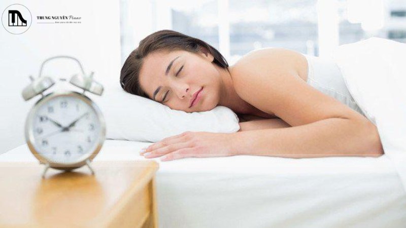 Chơi đàn piano liên tục có cần nghỉ không? 11 Giấc ngủ đủ sẽ giúp não bộ thực sự phục hồi