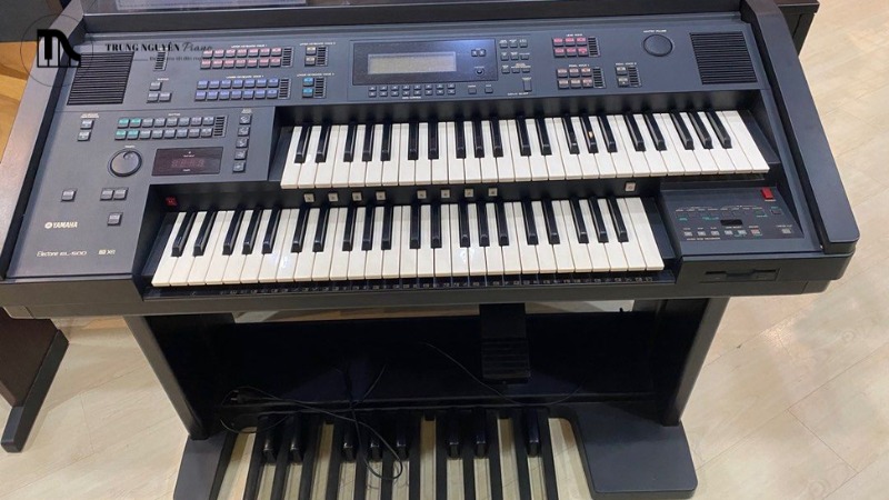 Tìm hiểu về đàn Electone Yamaha: Lịch sử và tính năng độc đáo 1 Đàn Electone là một thương hiệu đàn organ điện tử phức hợp do Yamaha sản xuất