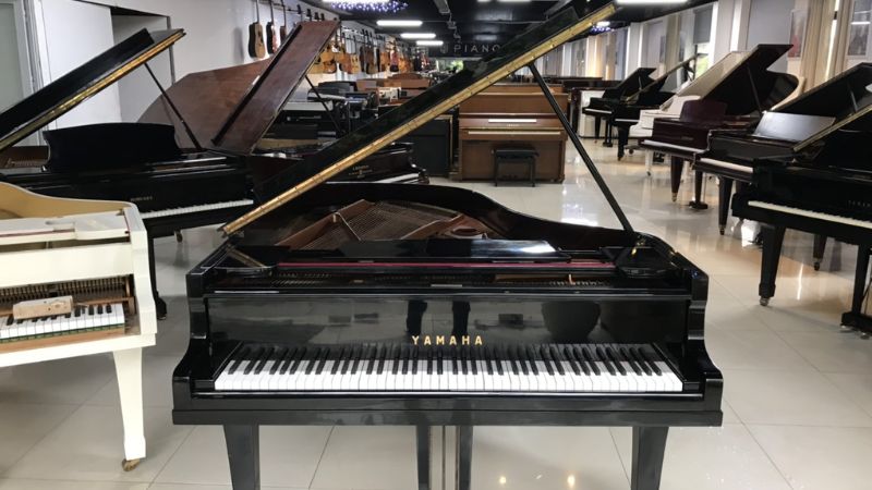 Lựa chọn showroom uy tín để mua piano cũ chất lượng