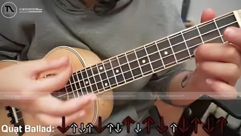 Hướng dẫn quạt Ukulele cơ bản